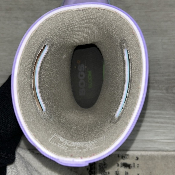 Bogs tie dye splatter rain boots in purple 3Y - Picture 12 of 13